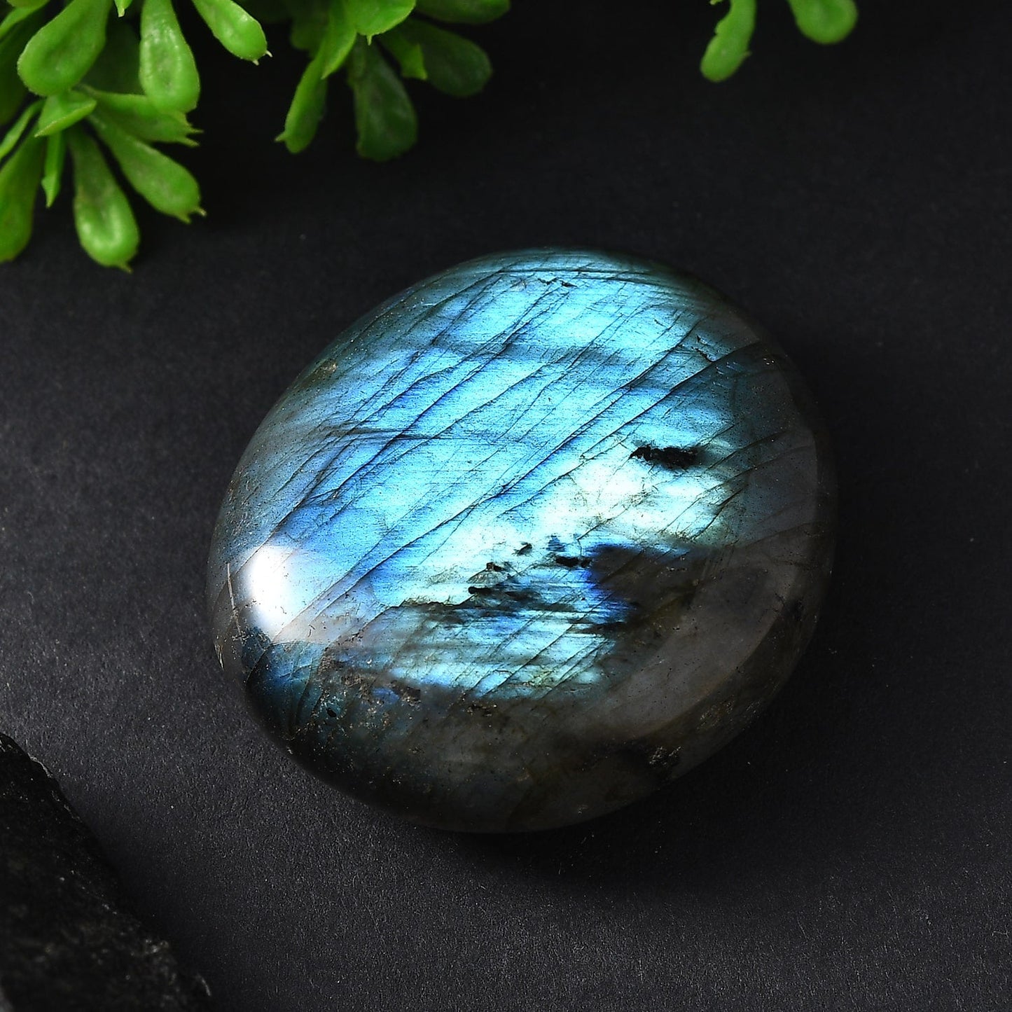 Labradorite Palm Stone – Ignite Your Inner Transformation