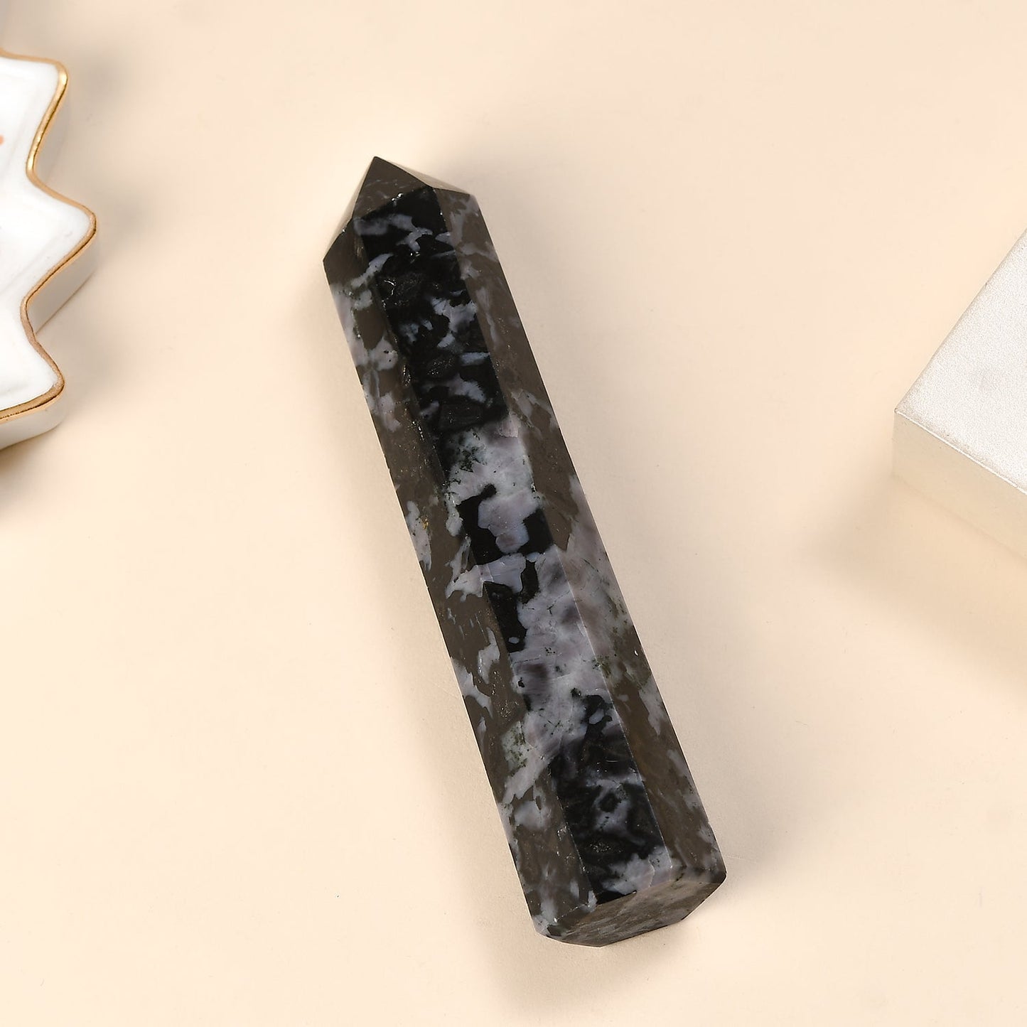 Gabaro Jasper Generator — Grounding Energy for Clarity and Strength