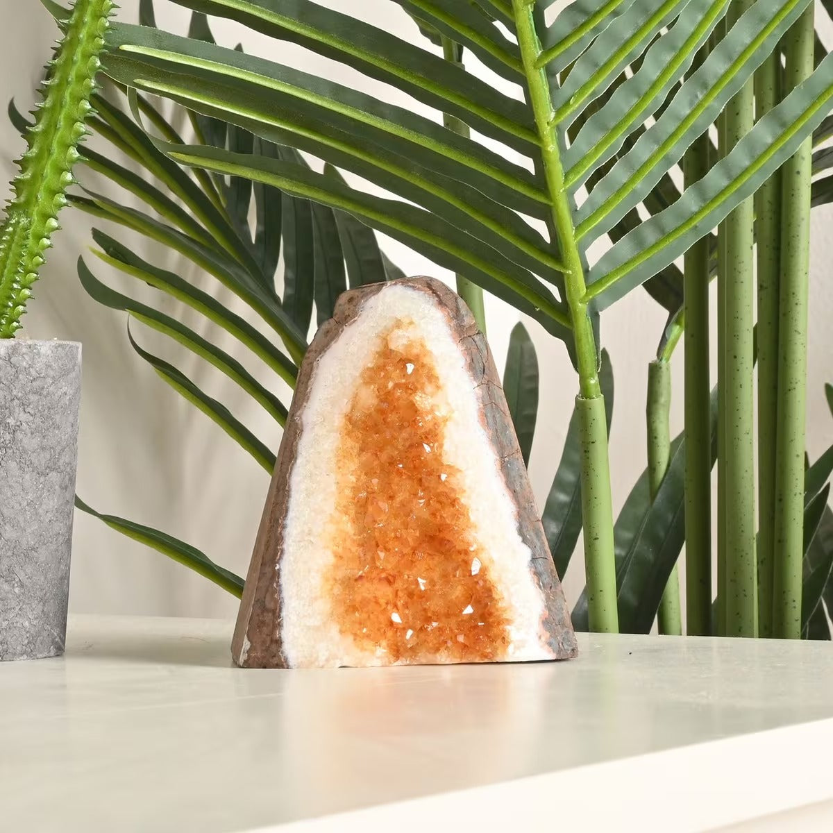 Citrine Cut Base: A Symbol of Light, Wealth, and Emotional Balance