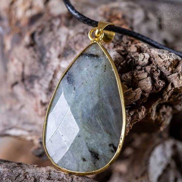 Labradorite Necklace Of Soul-Searching