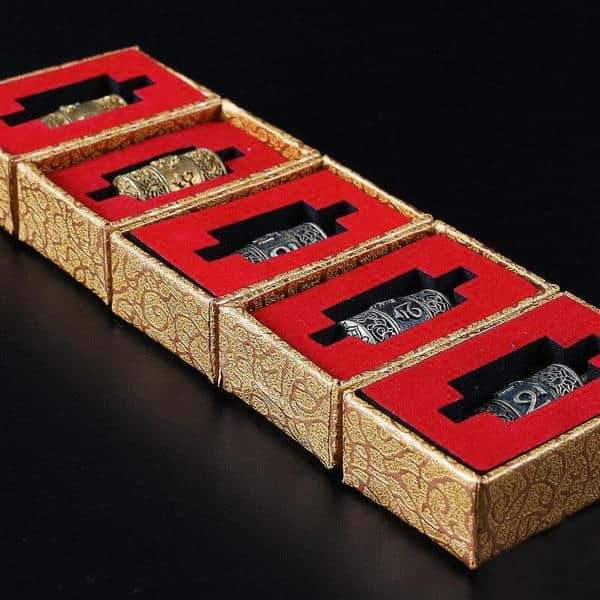 Spinning Mani Wheel Necklace