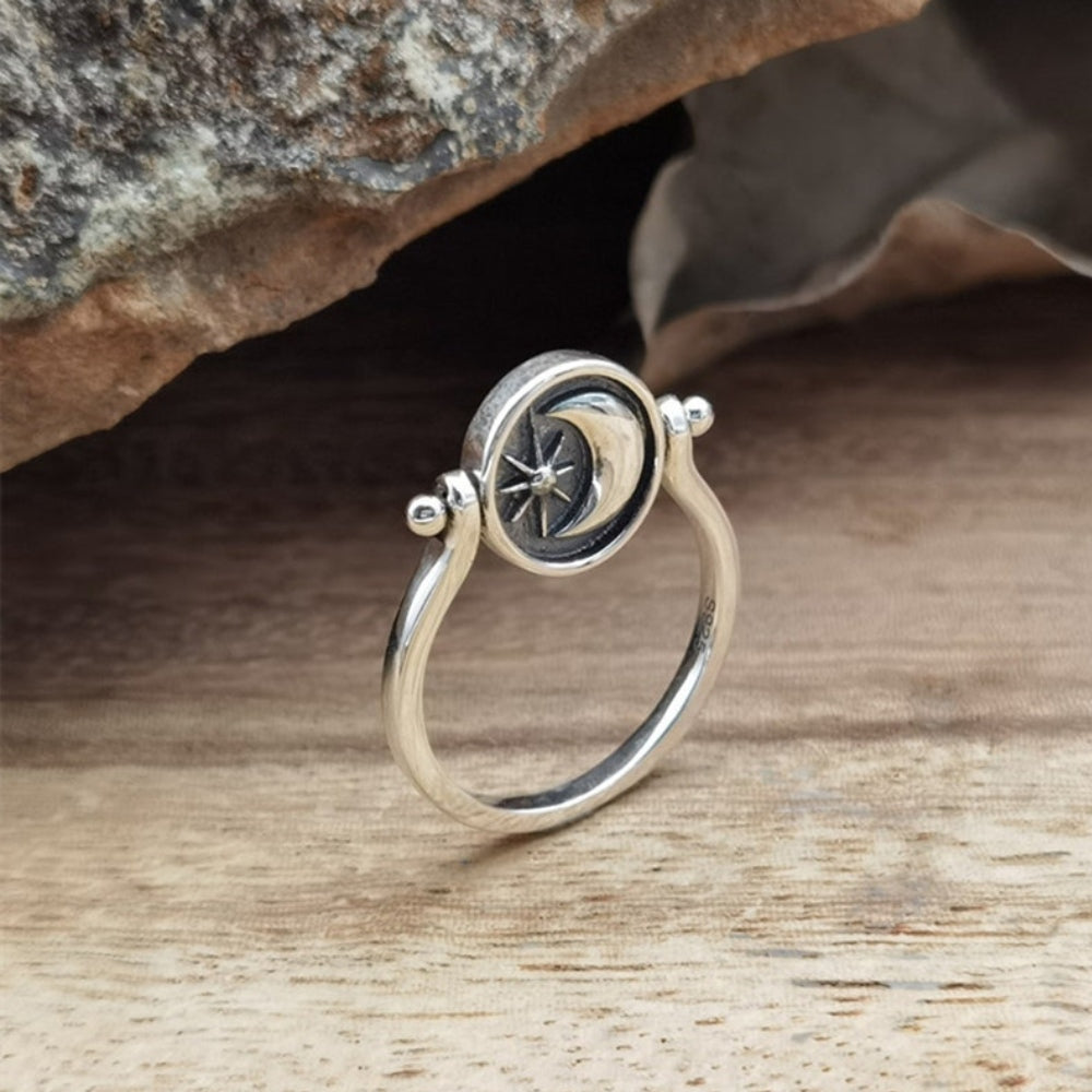 Rotating Sun and Moon Ring