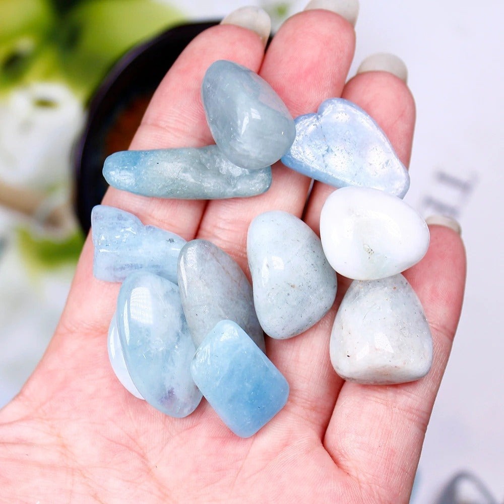 Natural Polished Aquamarine Stones