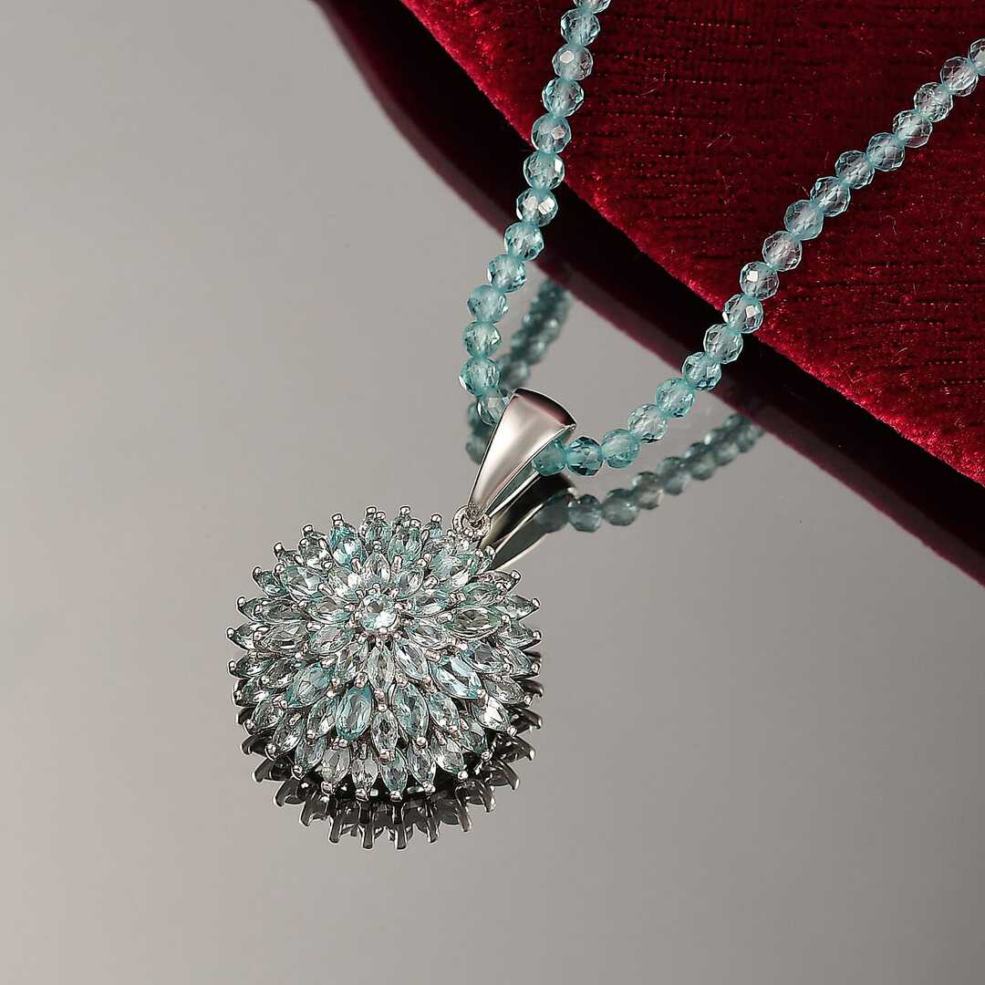 Chrysanthemum Flower Pendant Necklace in Sterling Silver