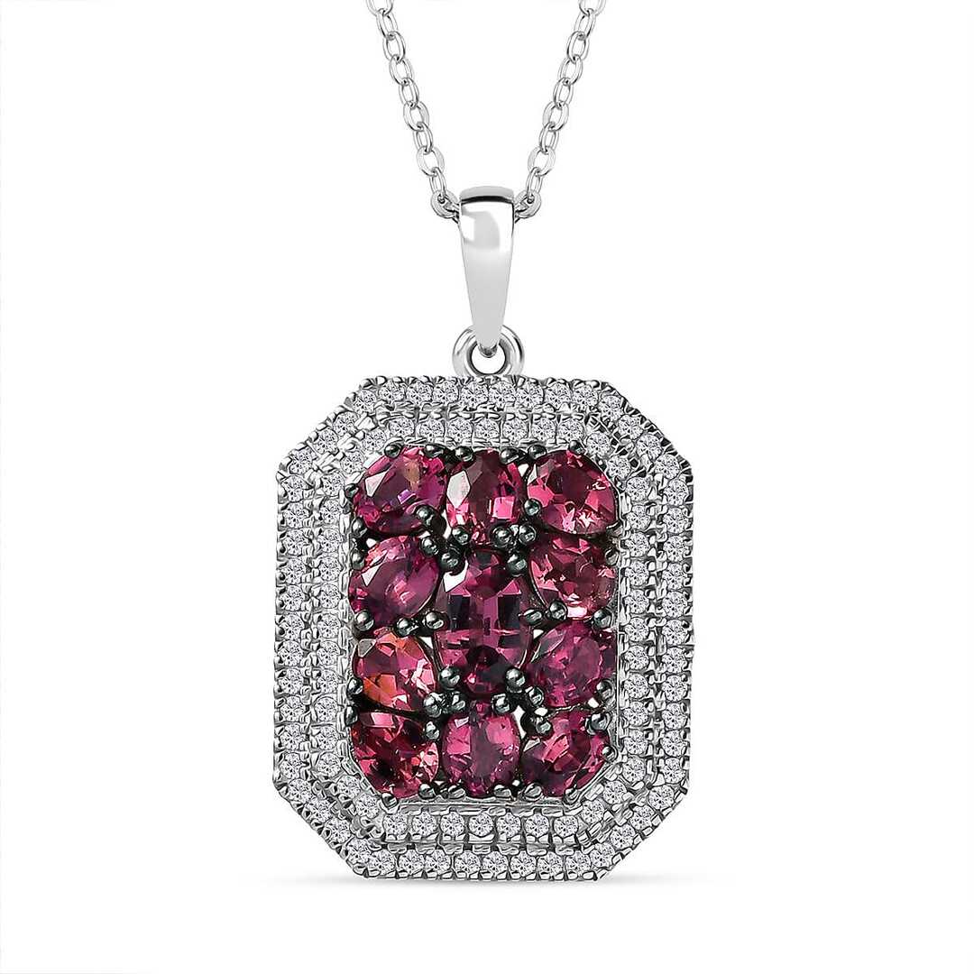 Crown Cluster Pendant Necklace