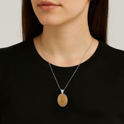 Oval Gemstone Necklace – A Boost of Emotional Healing