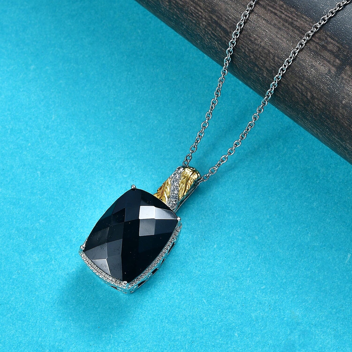 Amethyst, Black Spinel and Verde Onyx Pendant