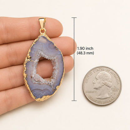 Geode Slice Pendant – Nature's Hidden Sparkle