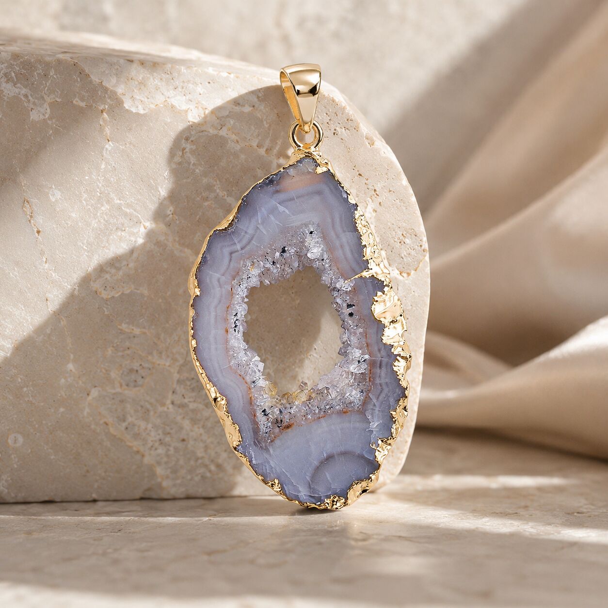 Geode Slice Pendant – Nature's Hidden Sparkle