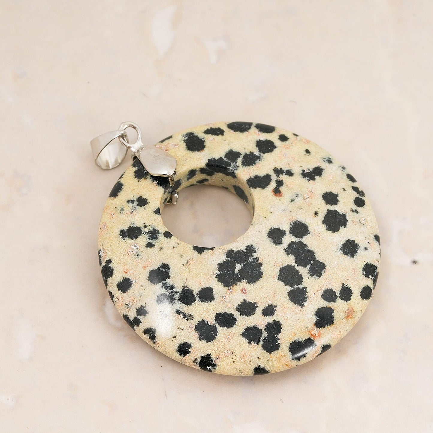 Crystal Donut Pendant – Circle of Energy