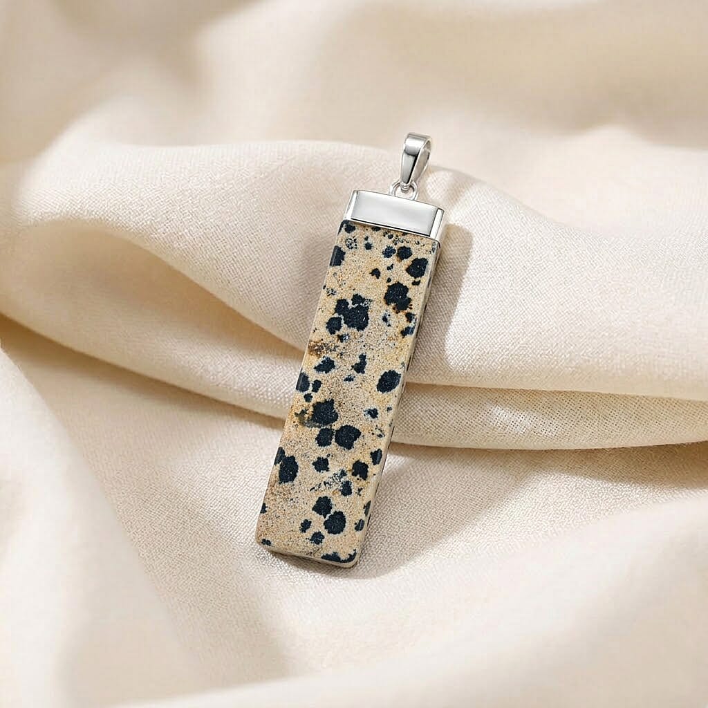 Sleek Crystal Bar Pendant – Wear Your Intention