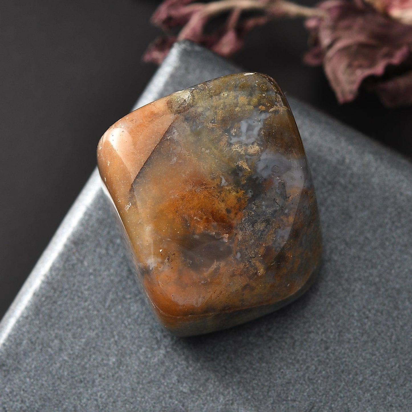 Moss Agate Crystal – Cultivate Your Abundance & Growth