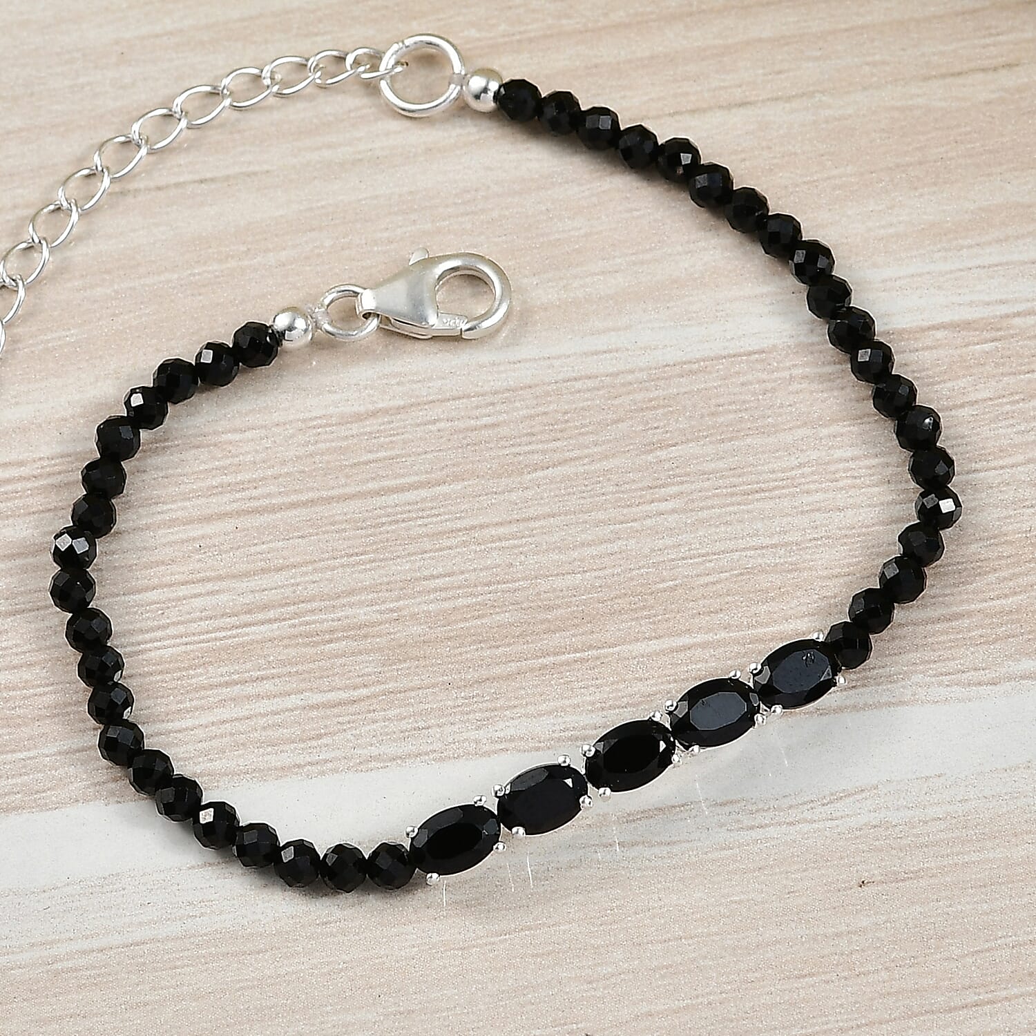 D'Joy Gemstone Beaded Bracelet in Silver