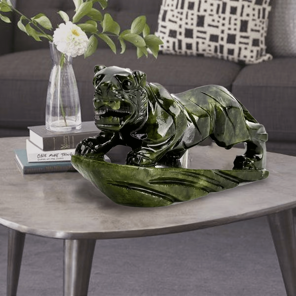 Serpentine Gemstone Animal Figurines – Artistry in Every Detail