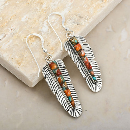 Santa Fe Style Feather Earrings – A Southwestern Touch of Natural Beauty