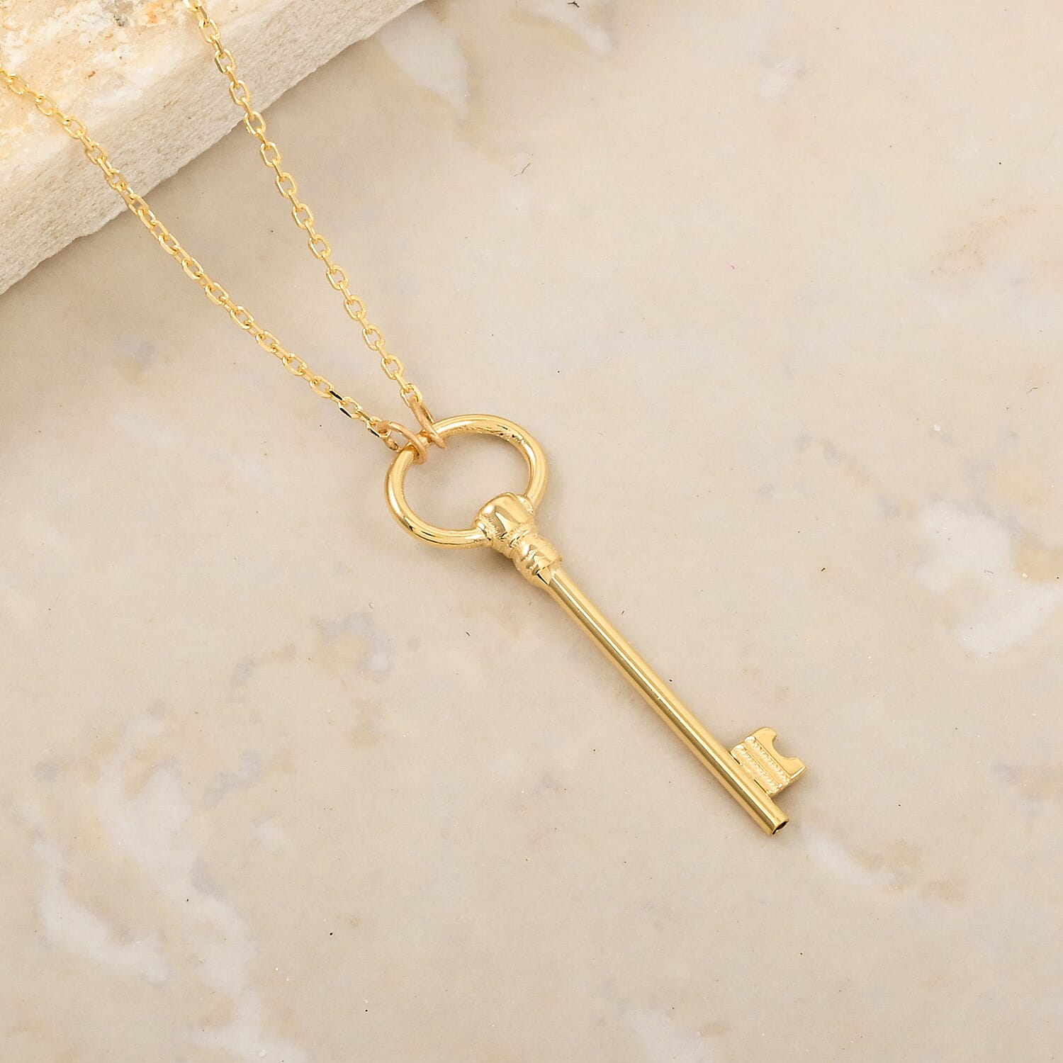 10K Yellow Gold Golden Key Necklace – Unlock the Beauty Within