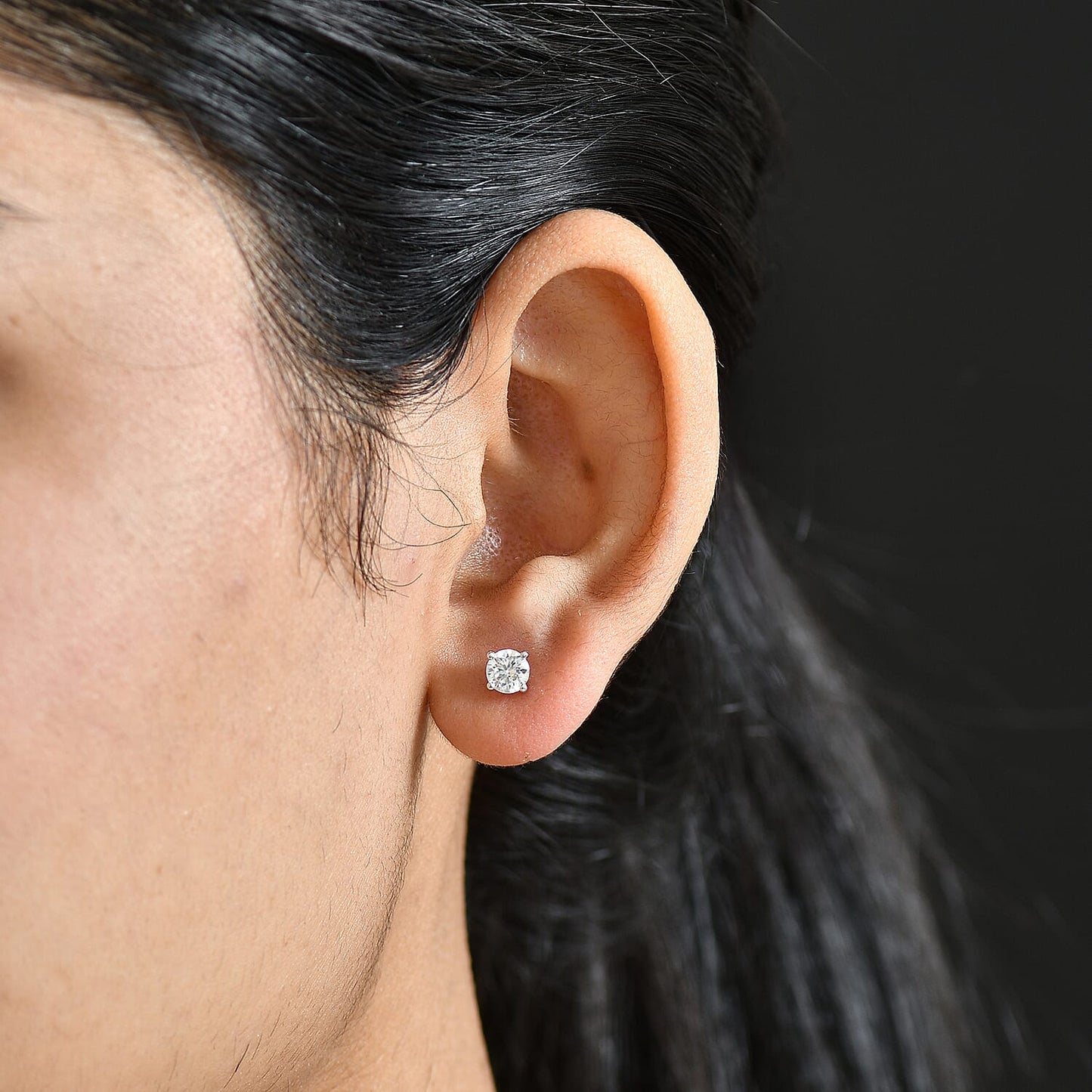 Moissanite Stud Earrings – Timeless Brilliance for Every Occasion