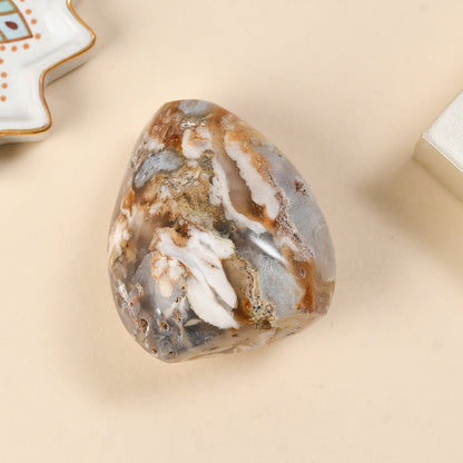 Agate Free Form — Strength and Grounding Energy