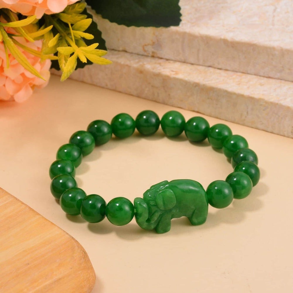 Green Jade Carved Bead Bracelet