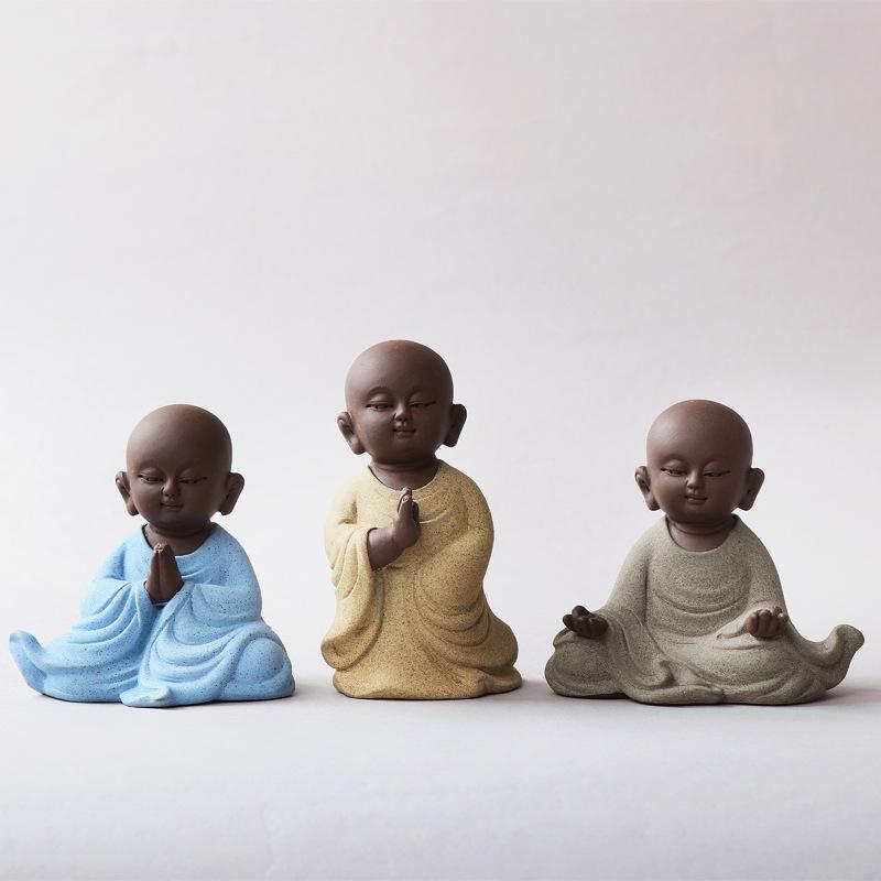 Focusing Buddha Figurines