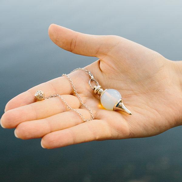 Crystal Gemstone Divination Pendulum