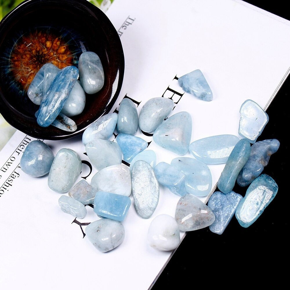 Natural Polished Aquamarine Stones