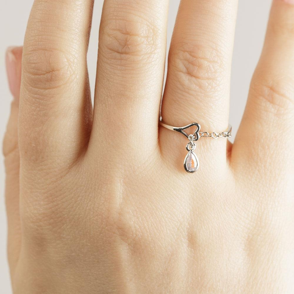 Tear Knot Ring