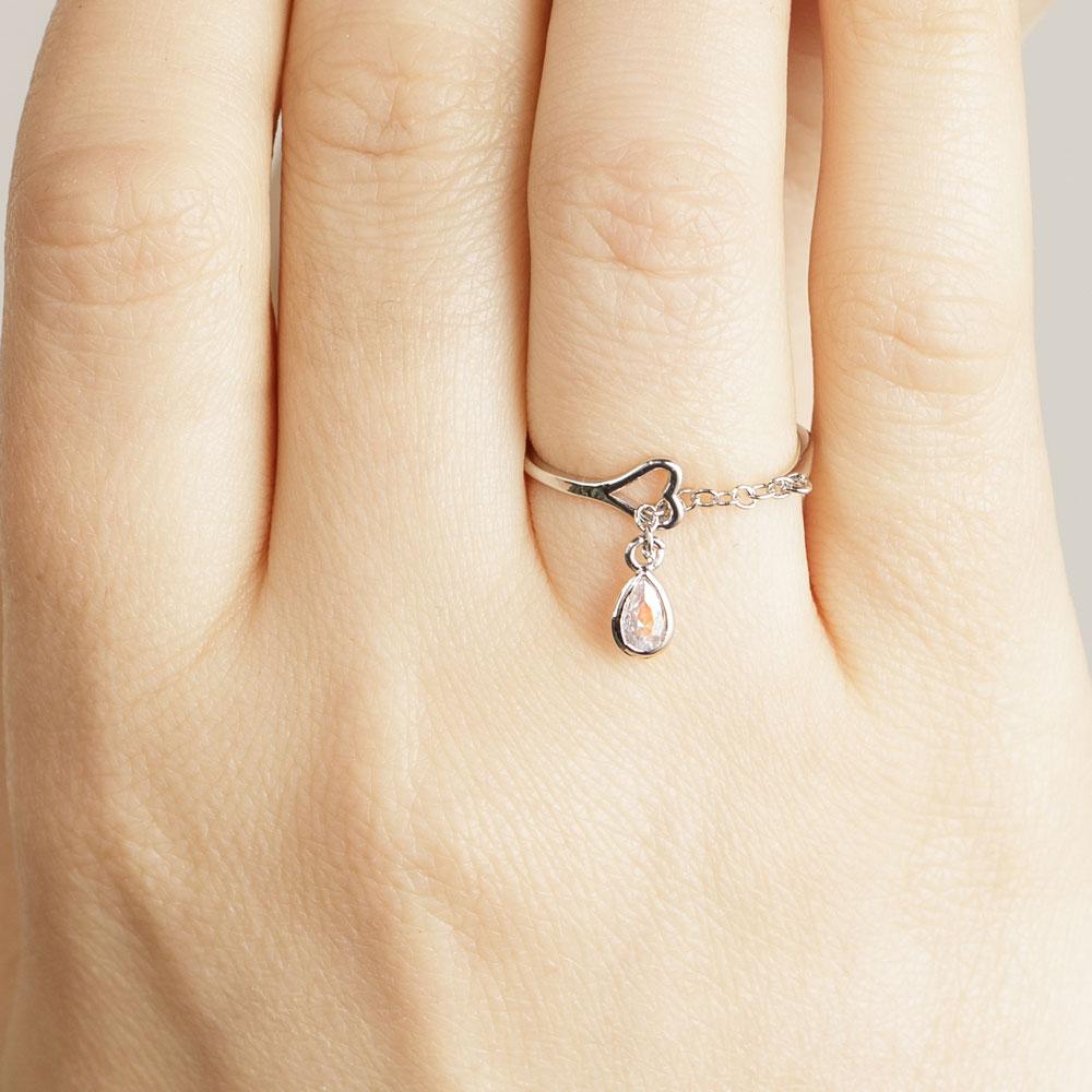 Tear Knot Ring