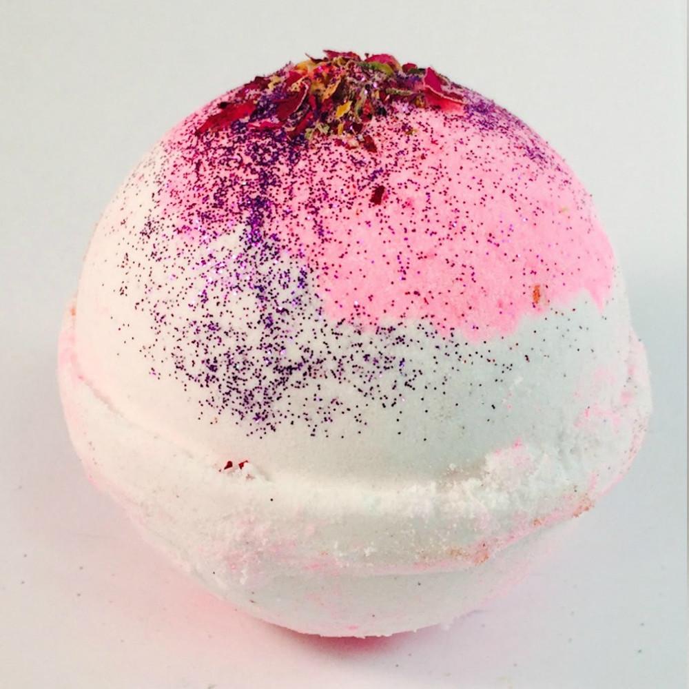 Raspberry Delight Bath Bomb