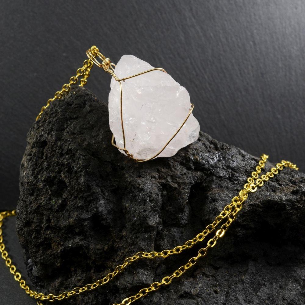 Rose Quartz Golden Wire Necklace